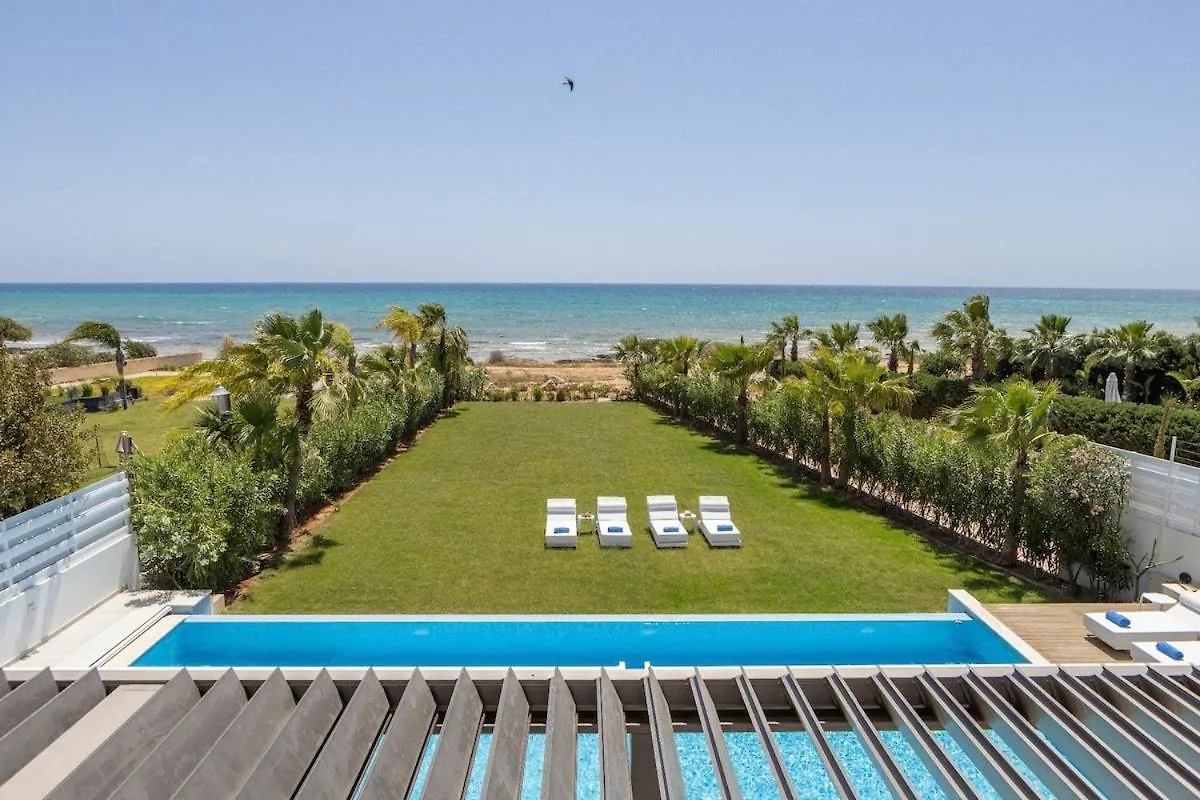 Villa Jojo Seafront Ayia Napa Cipro