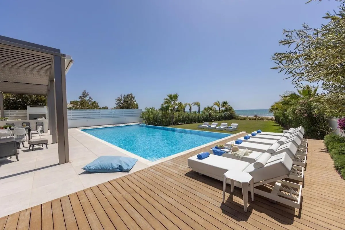 Villa Jojo Seafront Ayia Napa